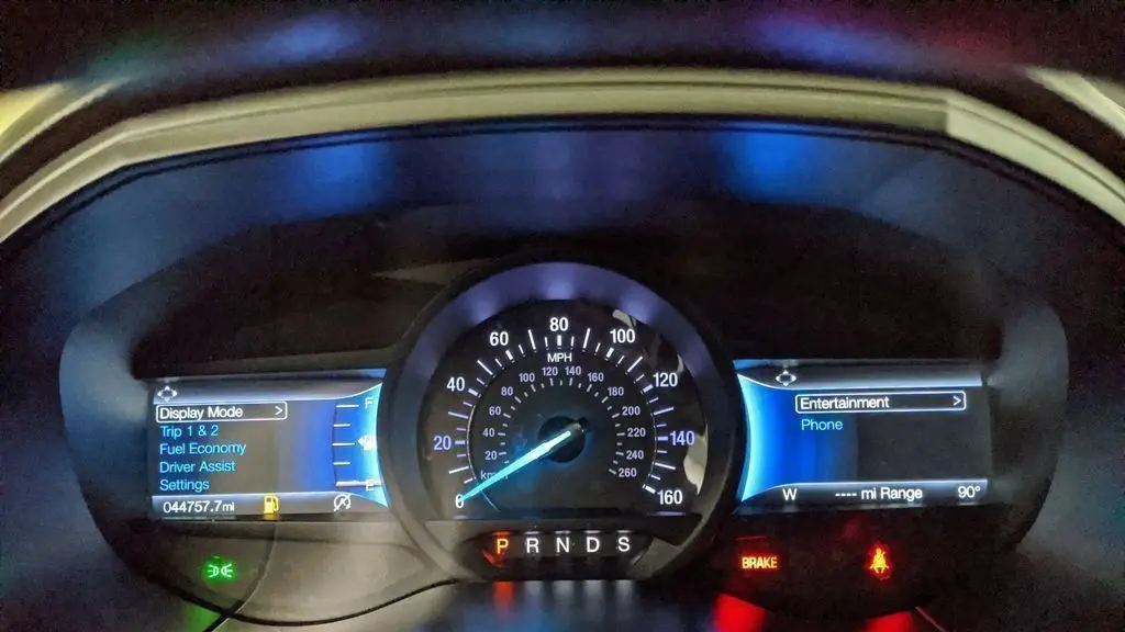 2022 Ford Edge SE