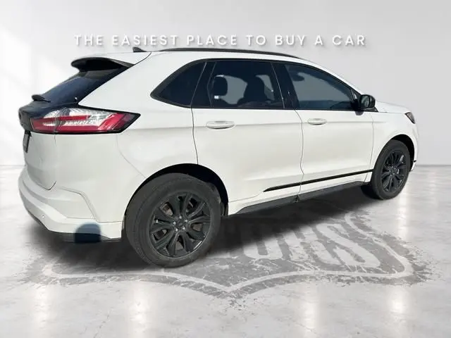 2022 Ford Edge - $20,888