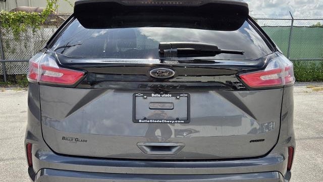2022 Ford Edge SE