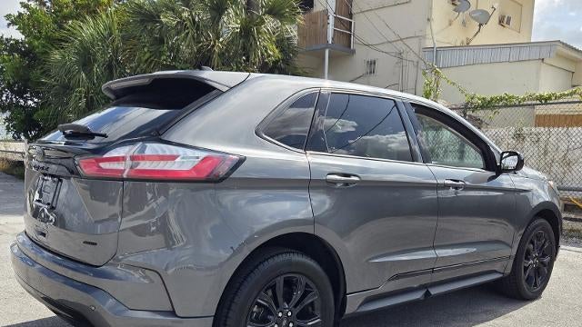 2022 Ford Edge SE