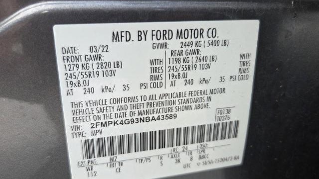 2022 Ford Edge SE