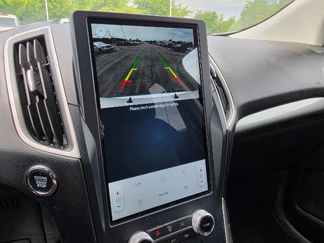 2022 Ford Edge