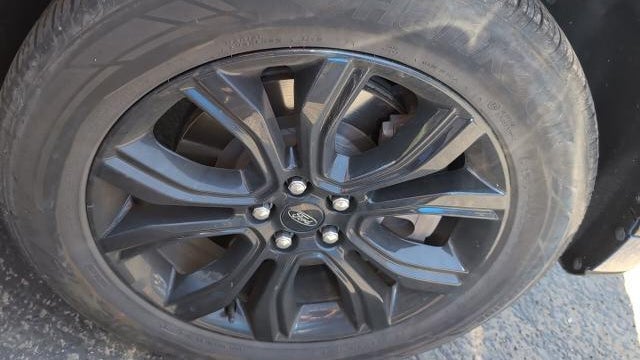 2023 Ford Edge SE
