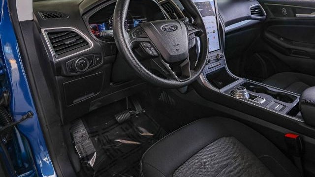 2023 Ford Edge SE