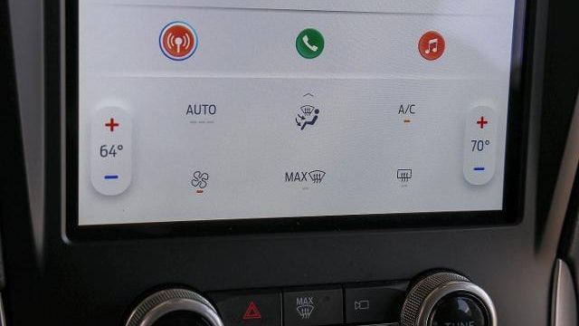 2023 Ford Edge SE