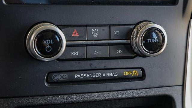 2023 Ford Edge SE