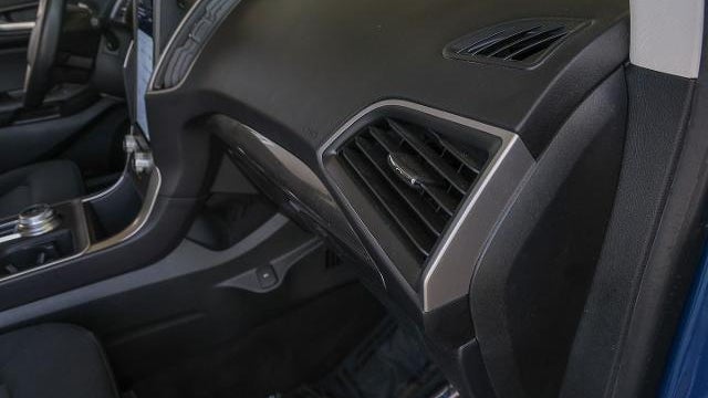 2023 Ford Edge SE