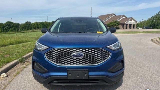 2023 Ford Edge SE