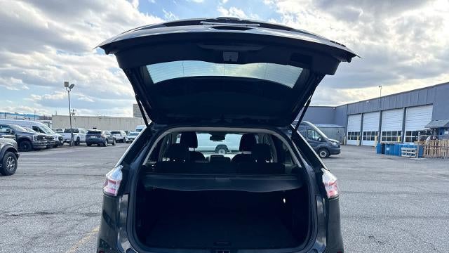 2023 Ford Edge SE