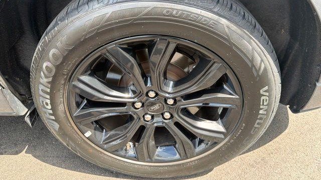 2024 Ford Edge SE