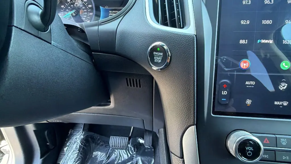 2022 Ford Edge SE