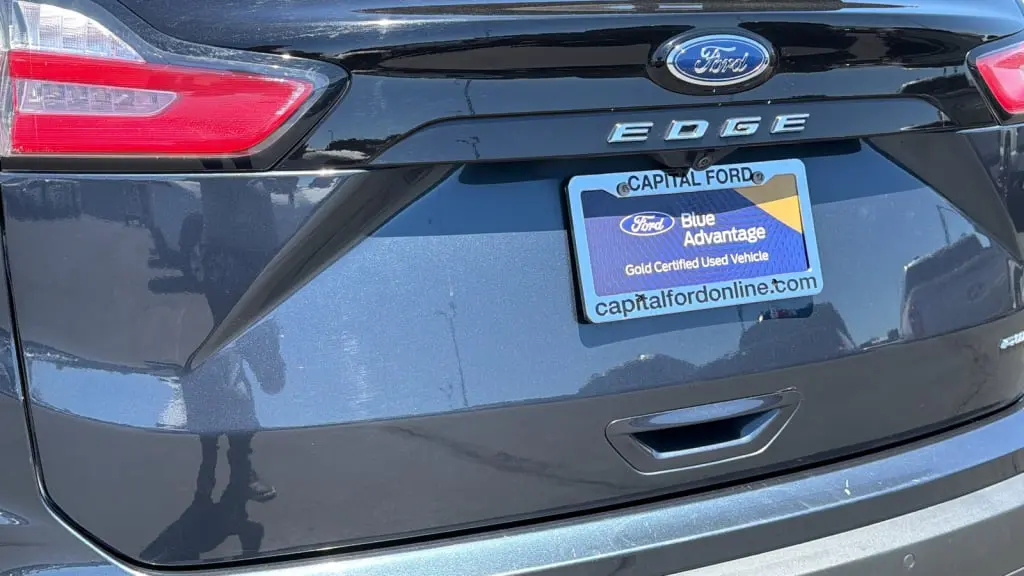 2022 Ford Edge SE