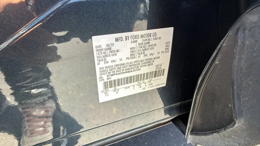 2022 Ford Edge SE