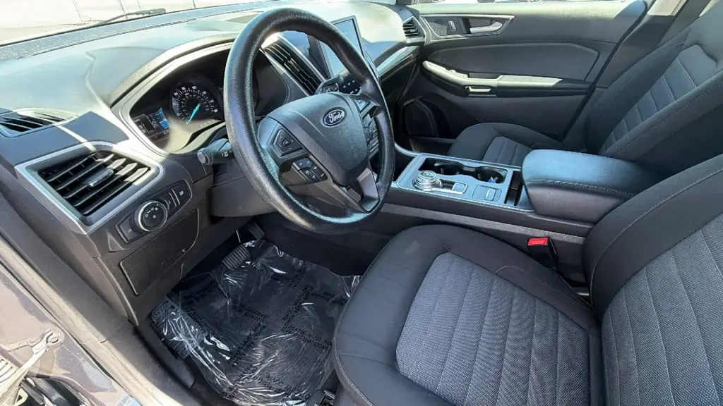 2022 Ford Edge SE