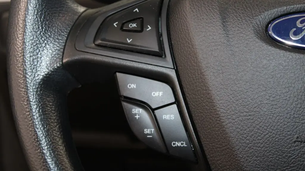 2022 Ford Edge SE