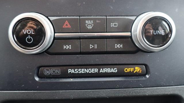 2023 Ford Edge SE