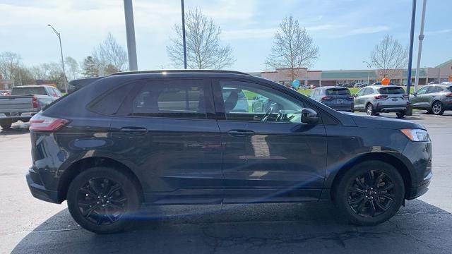 2023 Ford Edge SE