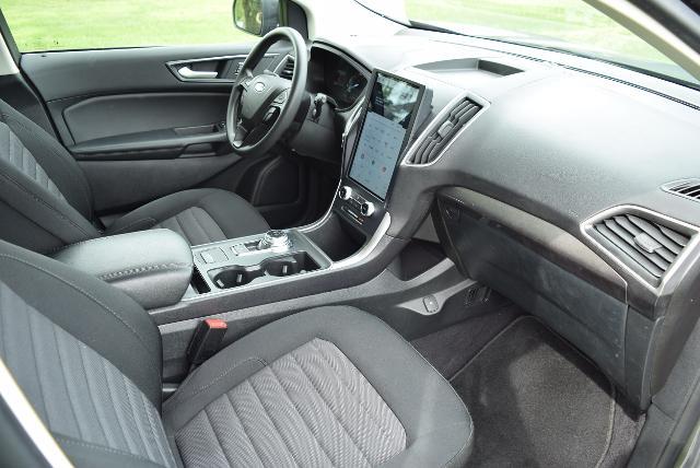 2023 Ford Edge - $22,990