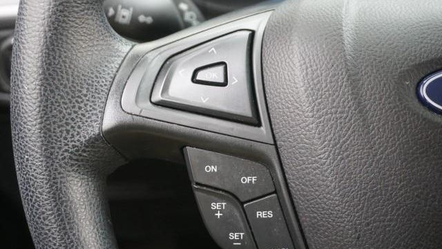 2023 Ford Edge SE