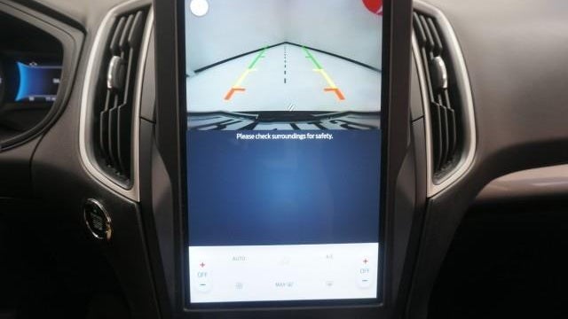 2023 Ford Edge SE