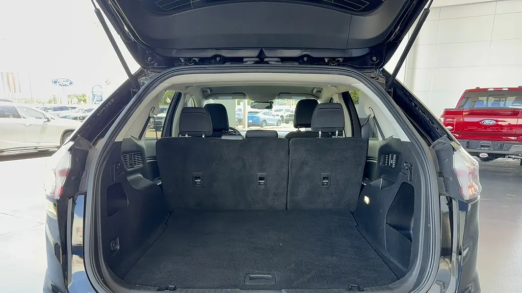 2024 Ford Edge SE