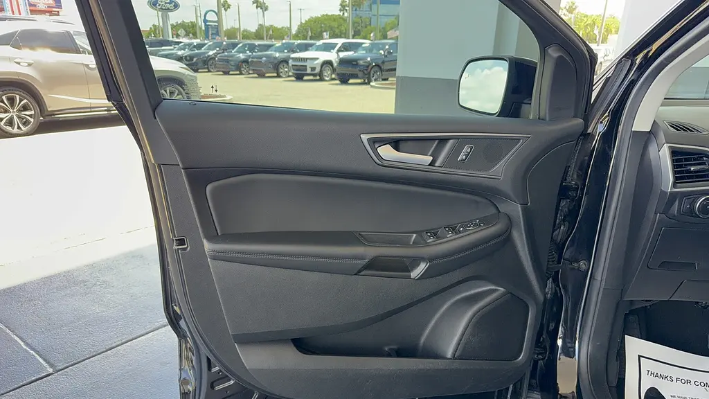 2024 Ford Edge SE