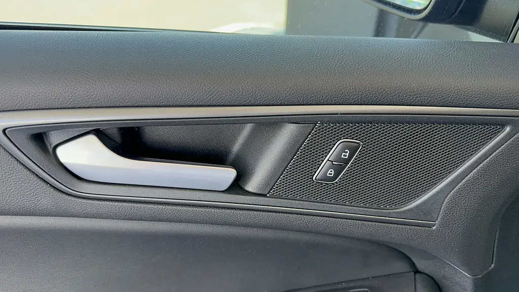 2024 Ford Edge SE