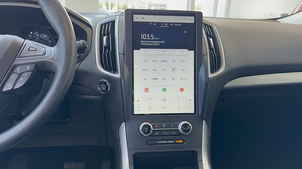 2024 Ford Edge SE
