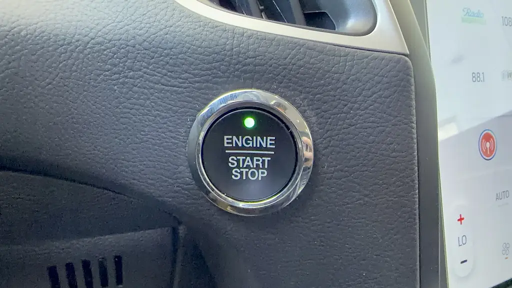 2024 Ford Edge SE