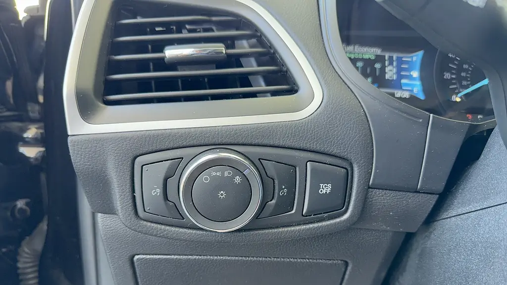 2024 Ford Edge SE