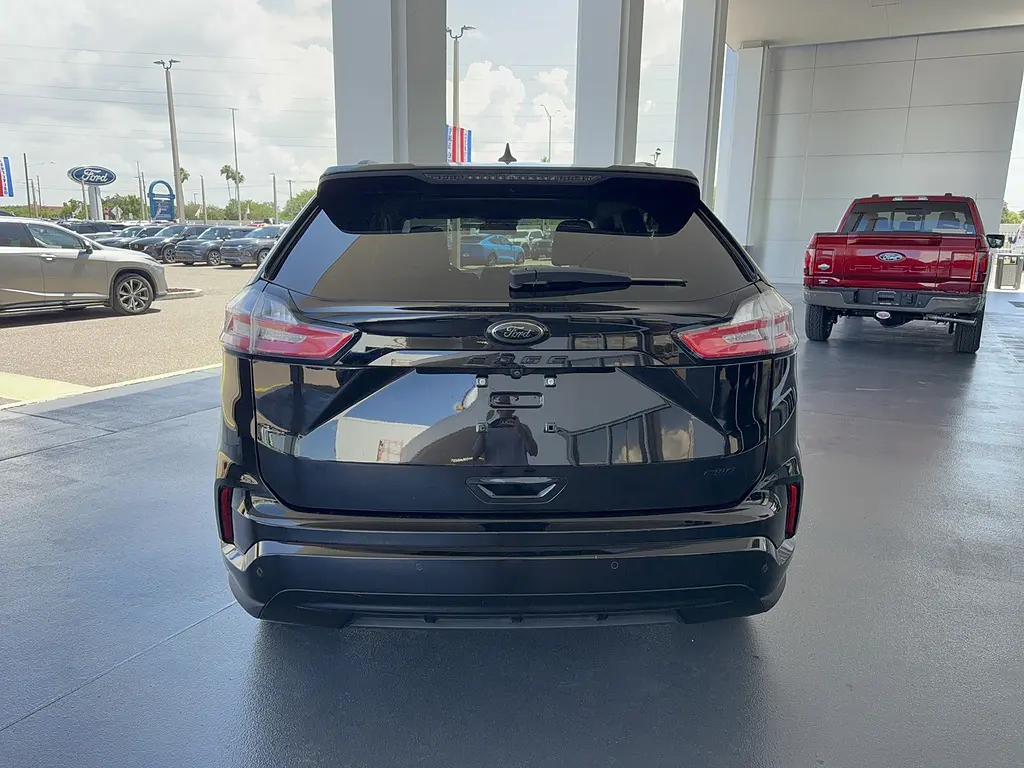2024 Ford Edge - $27,995
