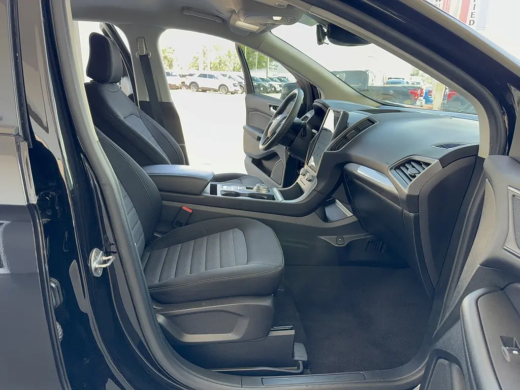 2024 Ford Edge - $27,995