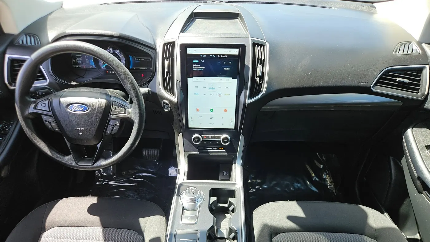 2024 Ford Edge SE