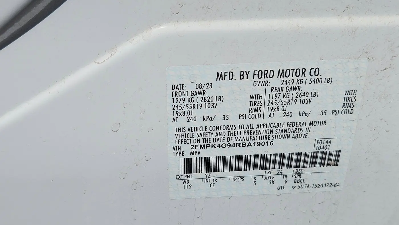 2024 Ford Edge SE