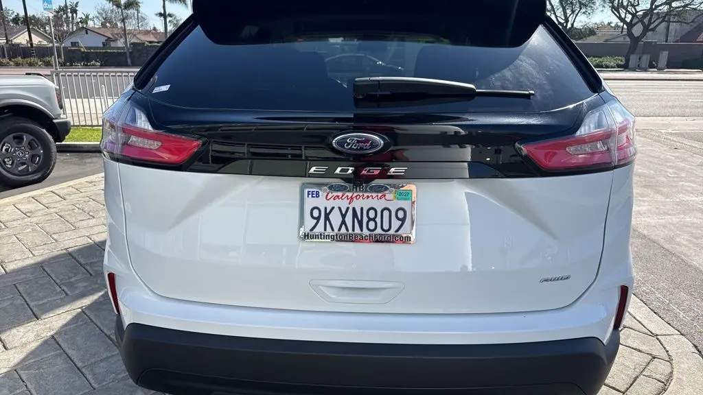 2024 Ford Edge SE