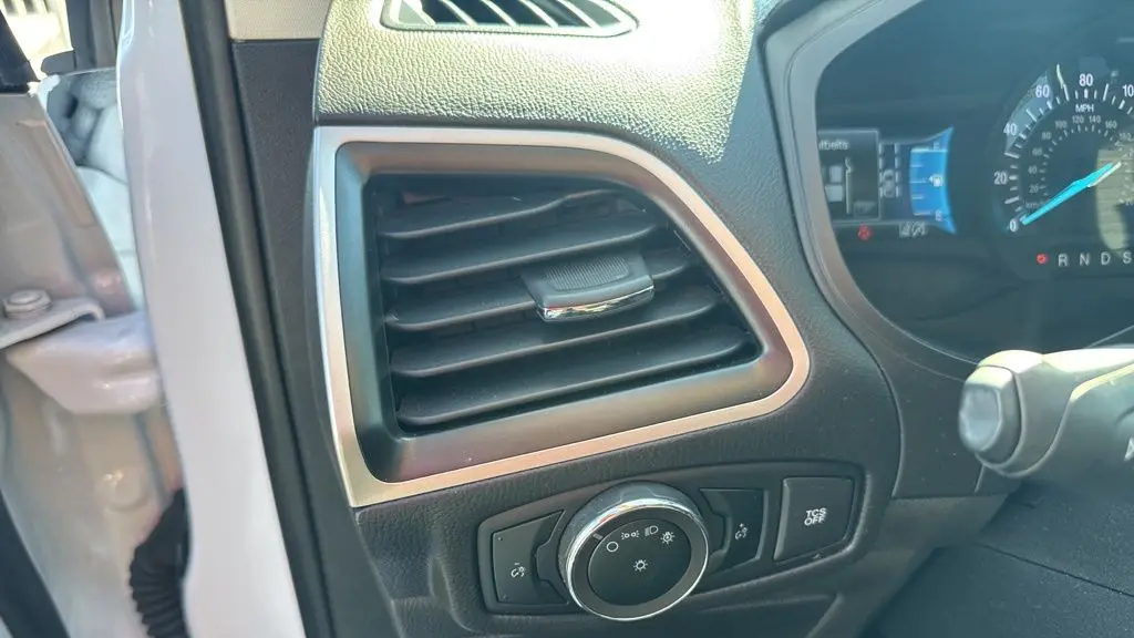 2024 Ford Edge SE