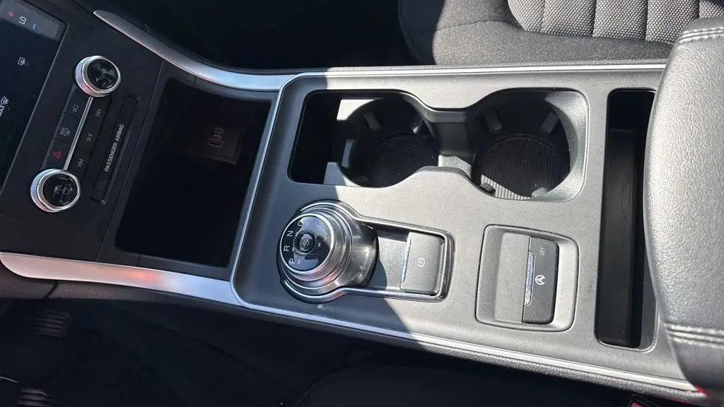 2024 Ford Edge SE