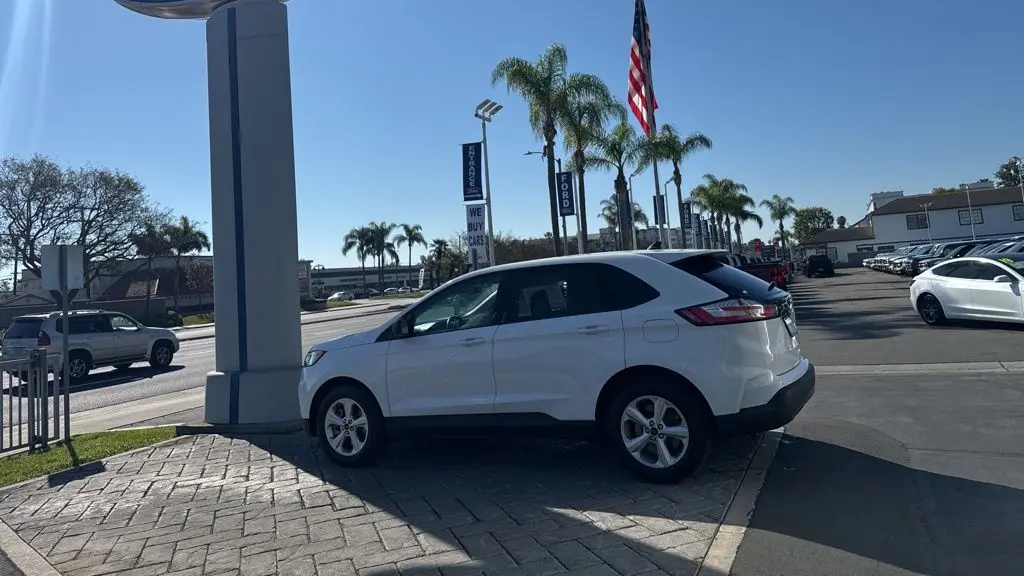 2024 Ford Edge SE