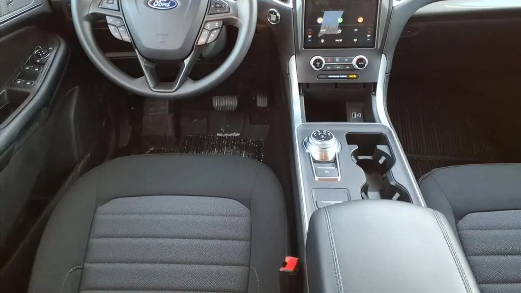 2024 Ford Edge SE