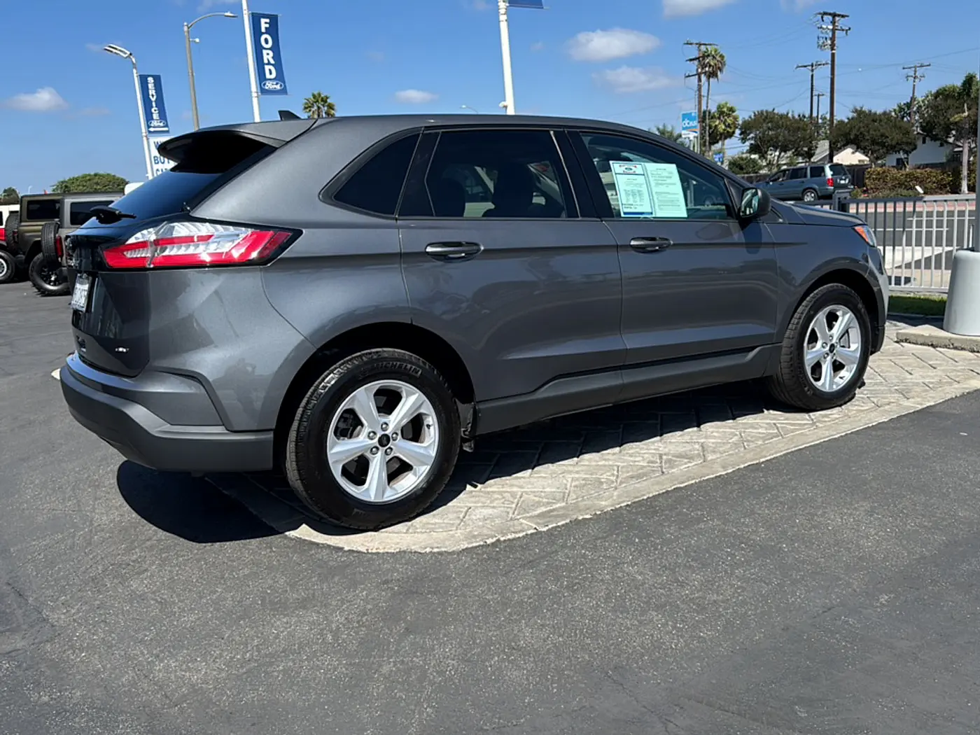 2024 Ford Edge