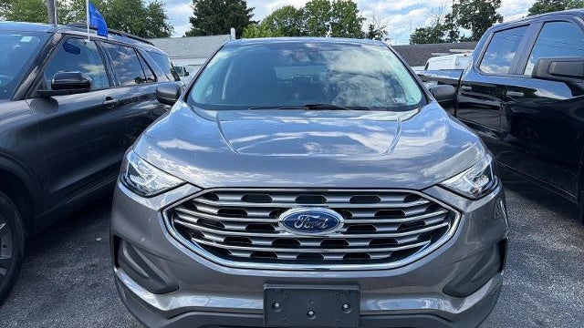 2021 Ford Edge SE