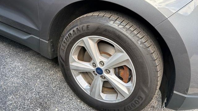 2021 Ford Edge SE