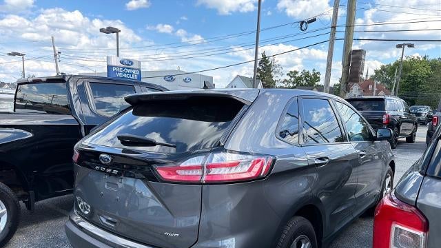 2021 Ford Edge SE