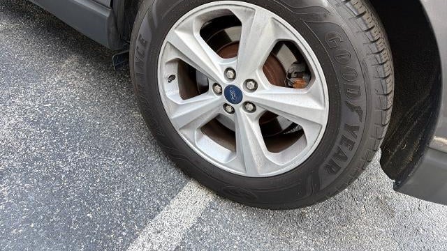2021 Ford Edge SE