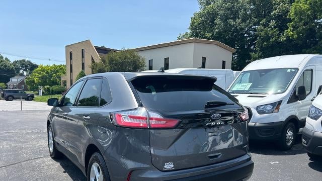 2021 Ford Edge SE
