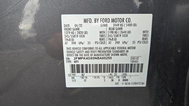 2022 Ford Edge SE