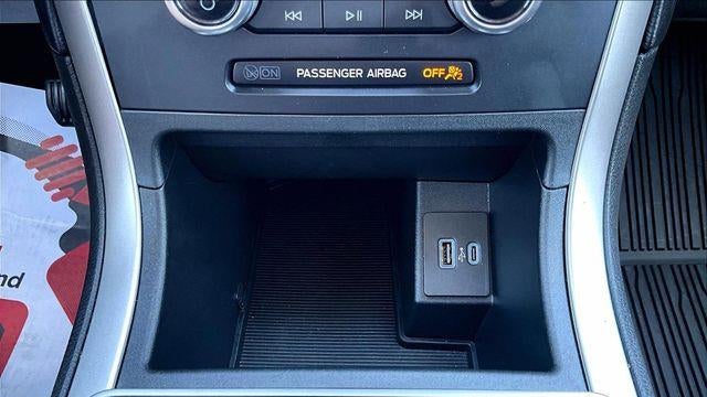 2022 Ford Edge SE