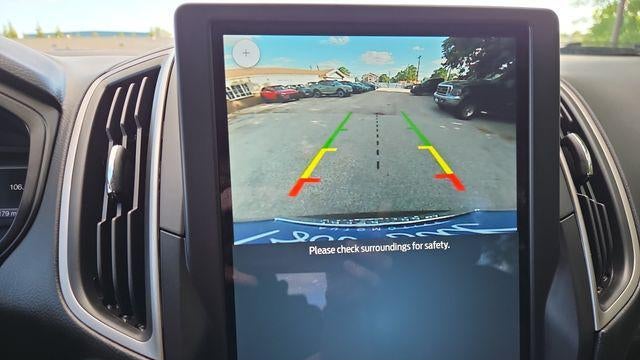 2022 Ford Edge SE