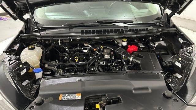 2022 Ford Edge SE