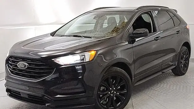 2023 Ford Edge SE